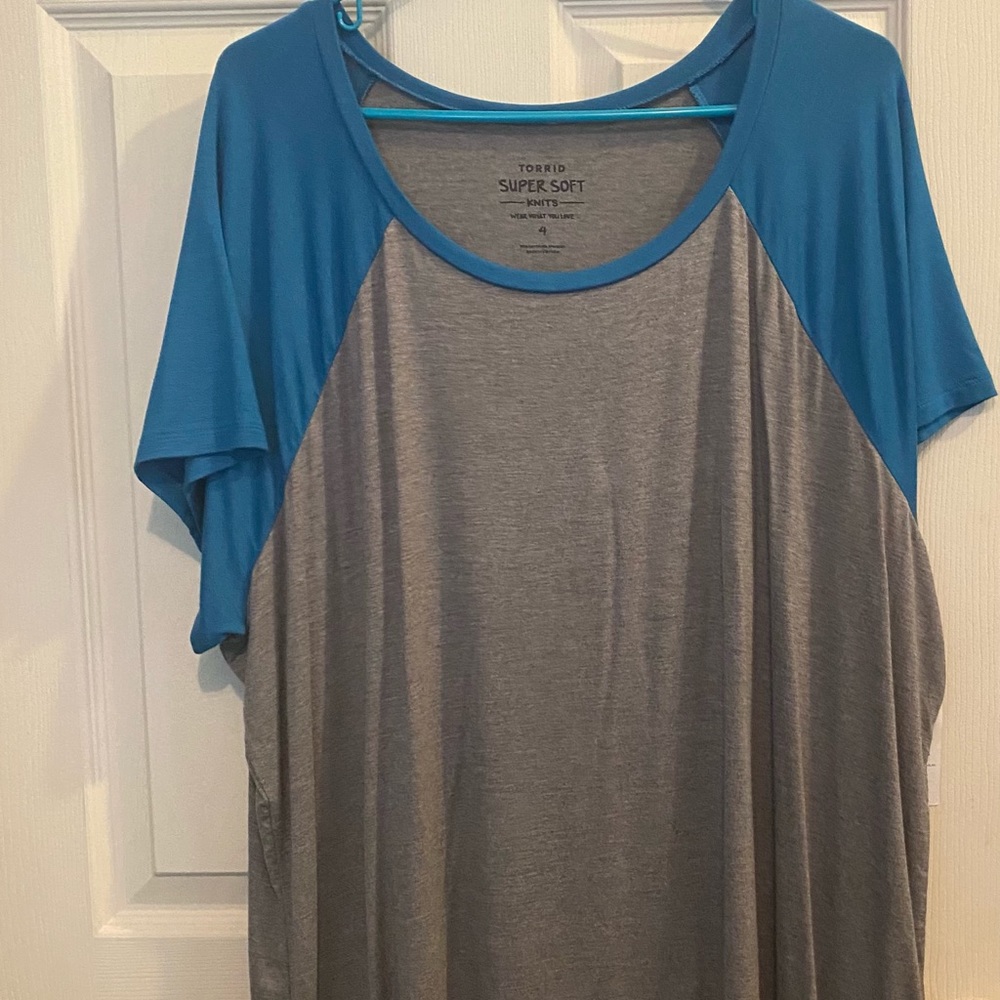 Torrid Tee